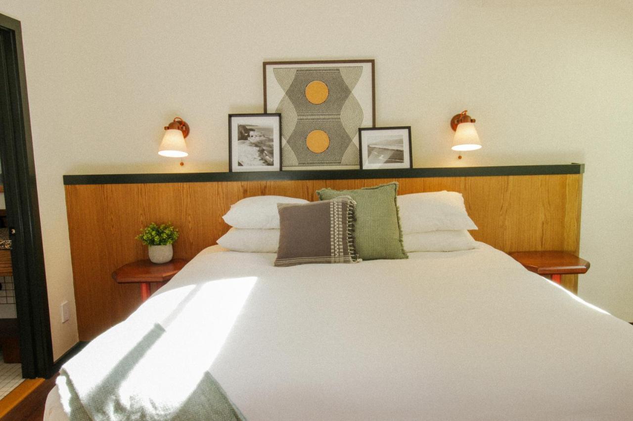 Lodge At Marconi Marshall エクステリア 写真