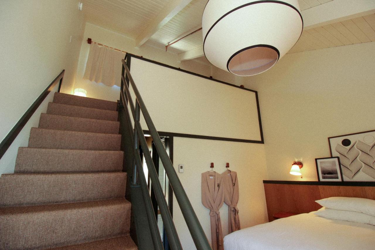 Lodge At Marconi Marshall エクステリア 写真